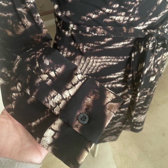 Calvin Klein wrap dress - Picture 4 of 7